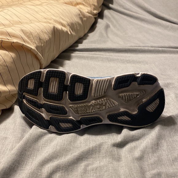 Hoka Bondi 7 size 8.5 - Picture 6 of 7